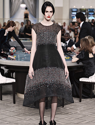 Неделя Высокой моды в Париже: Chanel FW2015/16