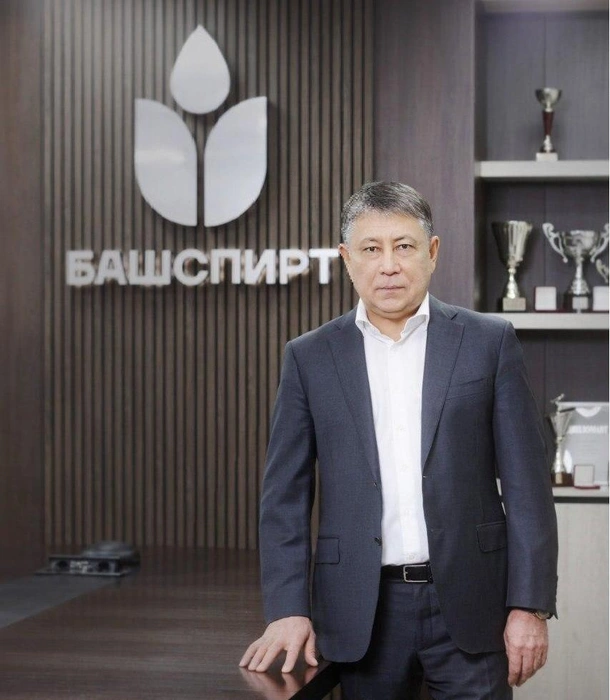Новогоднее фото | Источник: Башспирт / Telegram