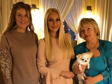 Звездные праздники: Кудрявцева и Малкин воссоединились с родными