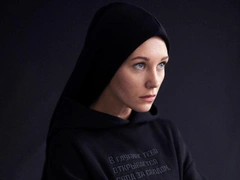 Кристина Асмус высмеяла гостей голой вечеринки: «Водолазки извинительной нет»