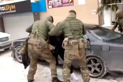 В Новосибирске и Иркутске задержали пособников мошенников