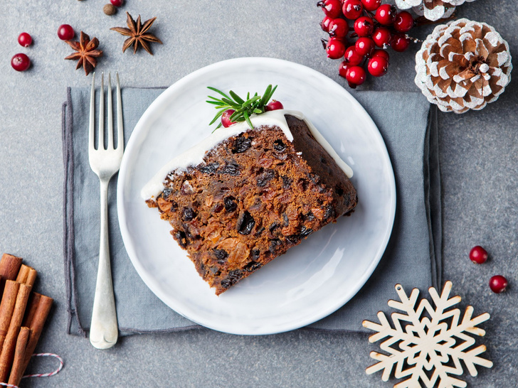 Тает во рту: простой рецепт рождественского кекса всего из трех ингредиентов