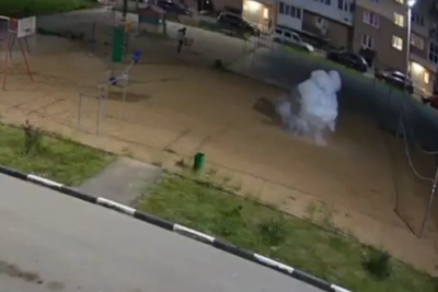 Хлопок на Брагинской: петарда напугала жителей