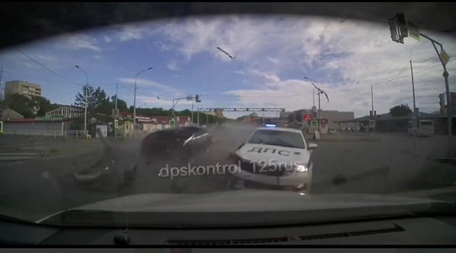 Виновник аварии нарушил правила дорожного движения | Источник: dpskontrol_125rus / T.me