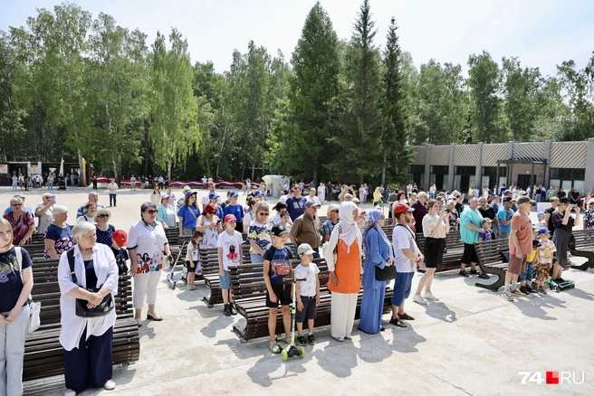 В парке «Металлург» праздник организовали на обновленной площадке | Источник: Михаил Шилкин