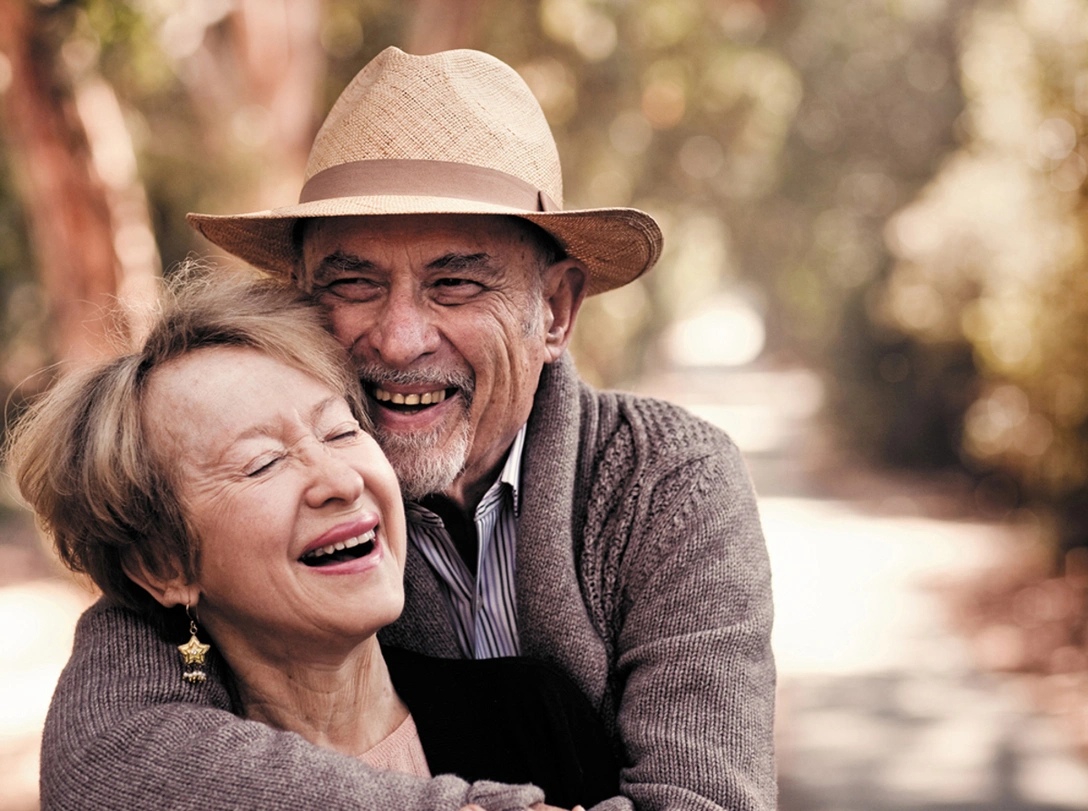 Психотерапевт Ирвин Ялом со своей женой Мэрилин, 2014 год | marieclaire.ru