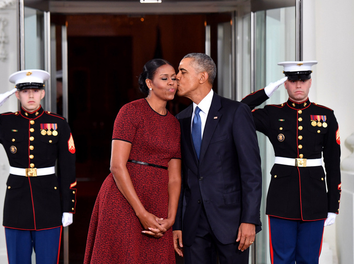 Фото №3 - Неожиданный секрет долгого брака Мишель и Барака Обамы