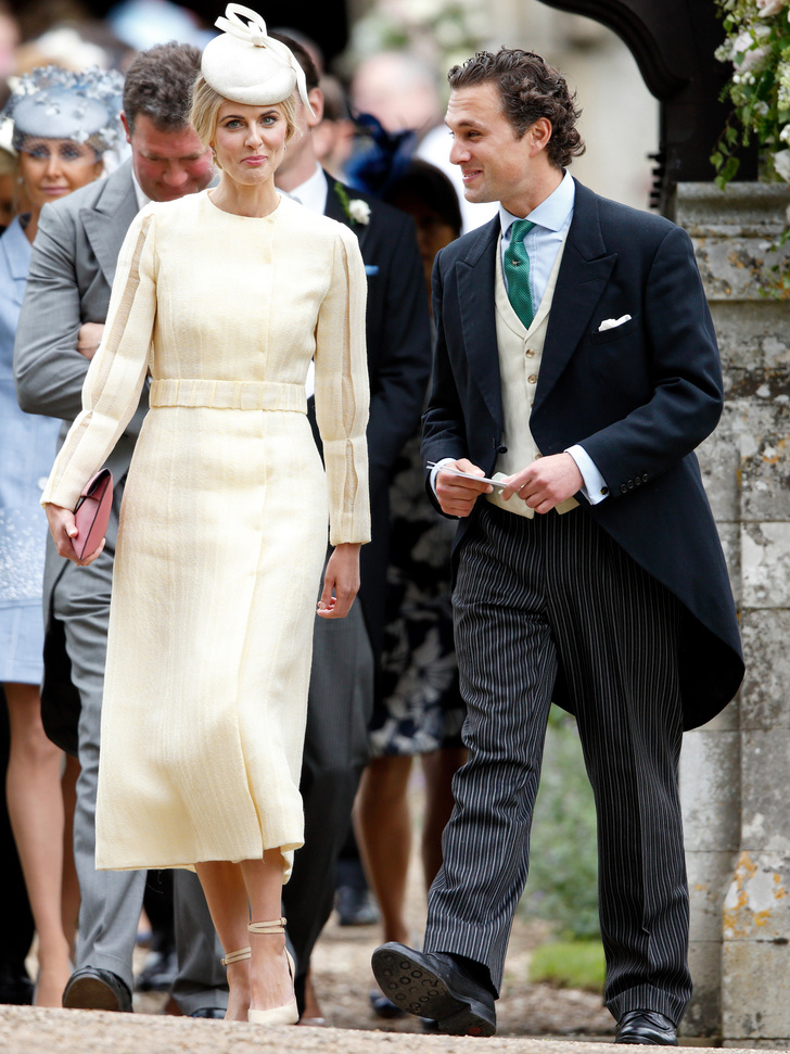 Неподобающее поведение