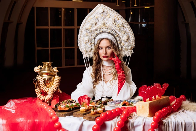 Новогодняя ночь в #СибирьСибирь пройдет с боярским размахом | Источник: Ресторан #СибирьСибирь