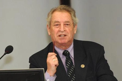 В Екатеринбурге скончался социолог Юрий Вишневский