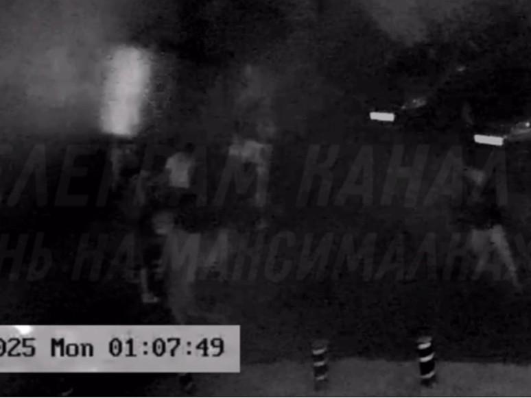 В Казани парни повалили молодого человека на землю и избили