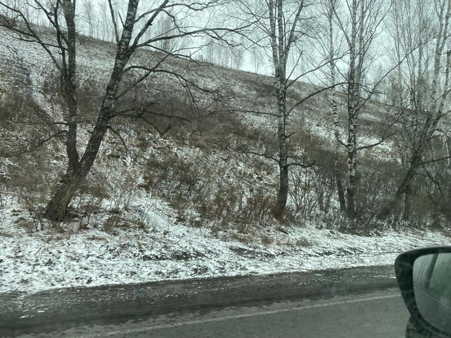Однако главным минусом в Кемеровской области была всё же не плохая погода, а ужасные дороги | Источник: Ирина Господаренко / NGS22.RU