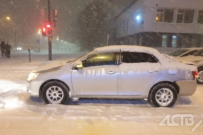 ДТП с Toyota Corolla: водитель скрылся в Южно-Сахалинске