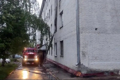 Трое пострадали при пожаре в барнаульской четырёхэтажке