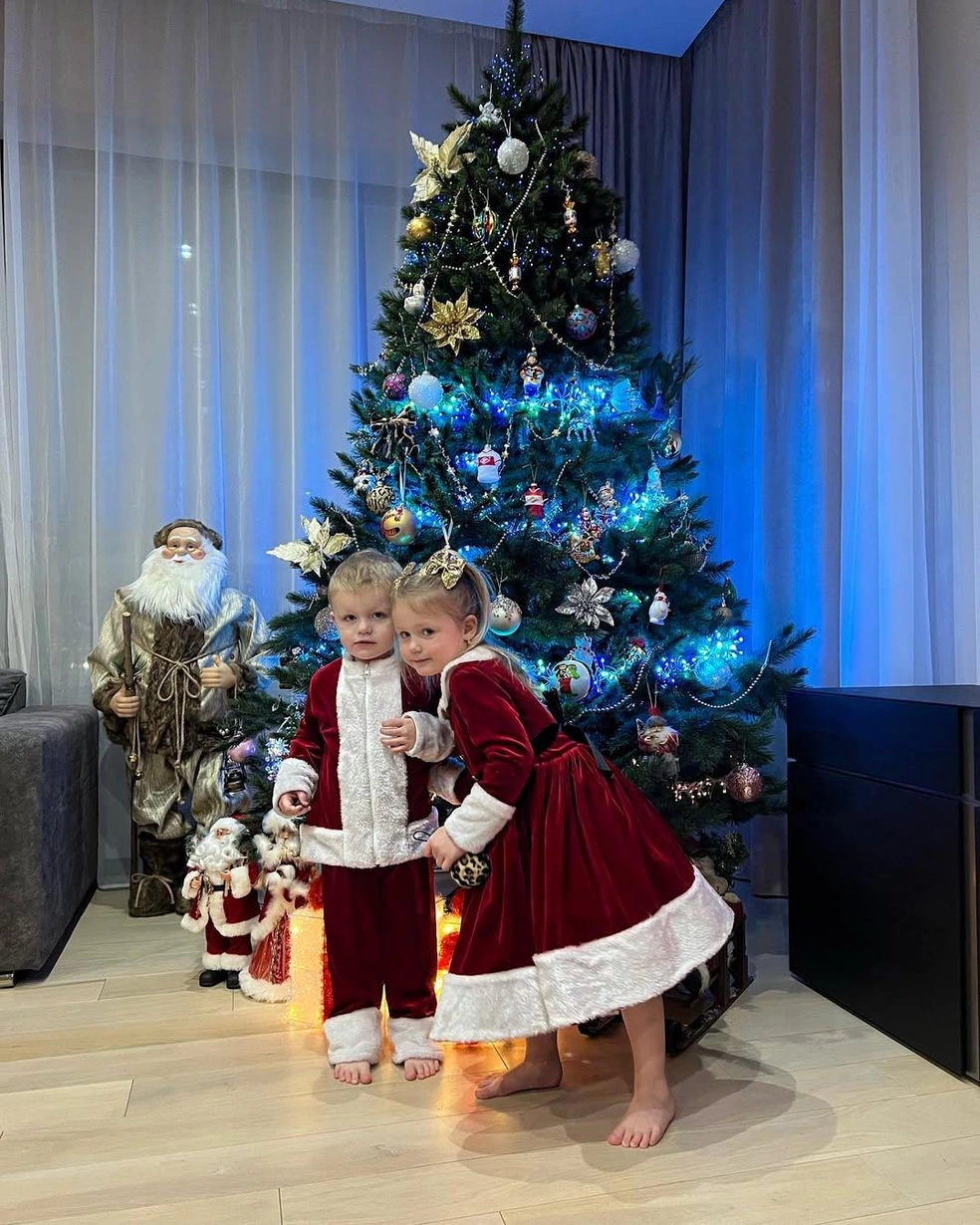 Дома спортсмена всегда ждут дети | Источник: kgrebeshkova / Instagram.com*