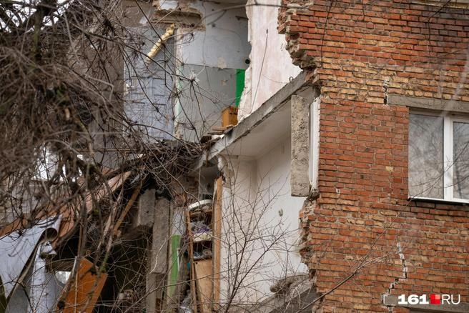 Пятиэтажный дом на Нариманова, 73/2 построен в 1963 году, по другим данным — в 1964-м | Источник: Евгений Вдовин / 161.RU