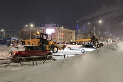 Новокузнецк и Кемерово встали в 10-балльных пробках