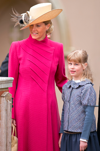 2012 годСофи Уэссекская и Леди Луиза Виндзор