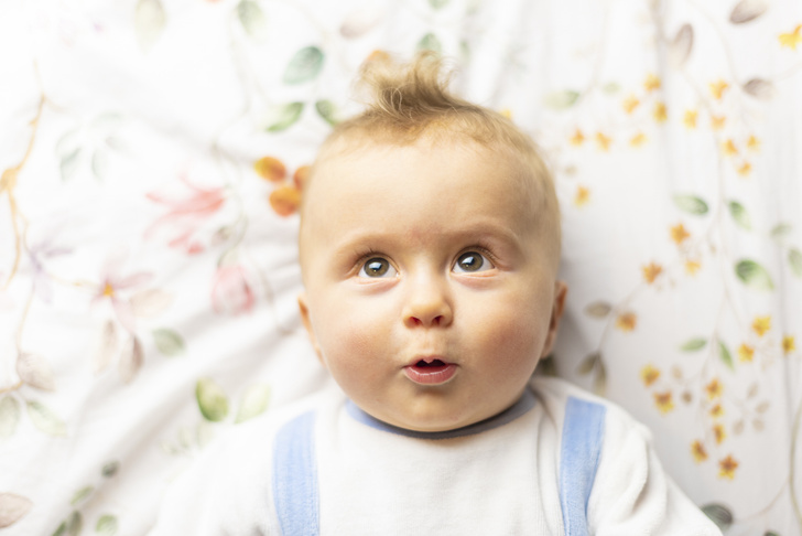 Эмоции младенца: как расшифровать язык тела малыша