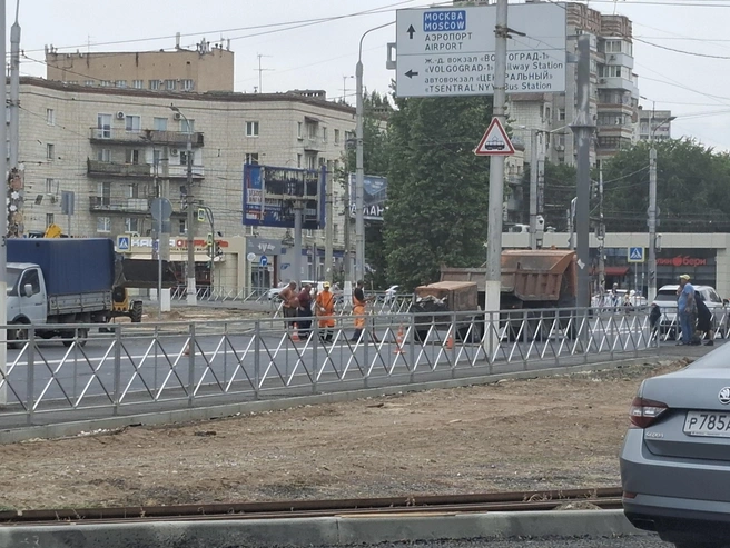 Проблема оказалась в виде уложенного асфальта | Источник: читатели V1.RU