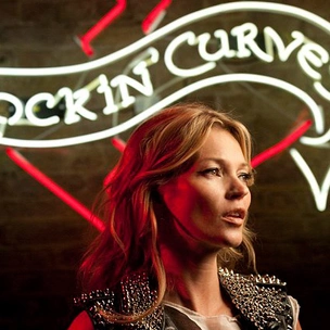 Кейт Мосс уходит в отрыв для Rimmel