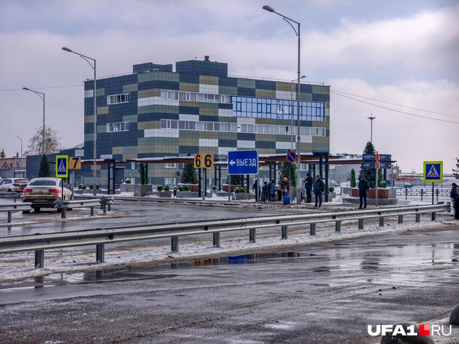 Это старое место остановки транспорта | Источник: Булат Салихов / UFA1.RU