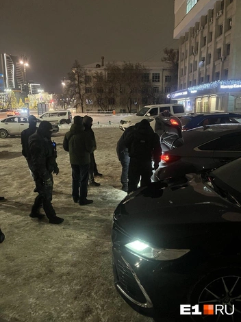 Всего в ходе рейда проверили больше двух сотен человек | Источник: источник E1.RU в правоохранительных органах