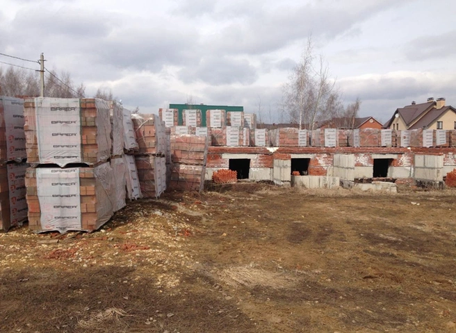 Мертвый долгострой. Рязанец семь лет ждет свое жилье | ya62.ru