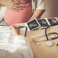 Вместо аборта — отдай ребенка приемной матери: в Госдуме обсуждают новый законопроект