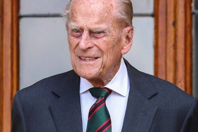 Тайна смерти принца Филиппа: заявление о 8 годах жизни с раком