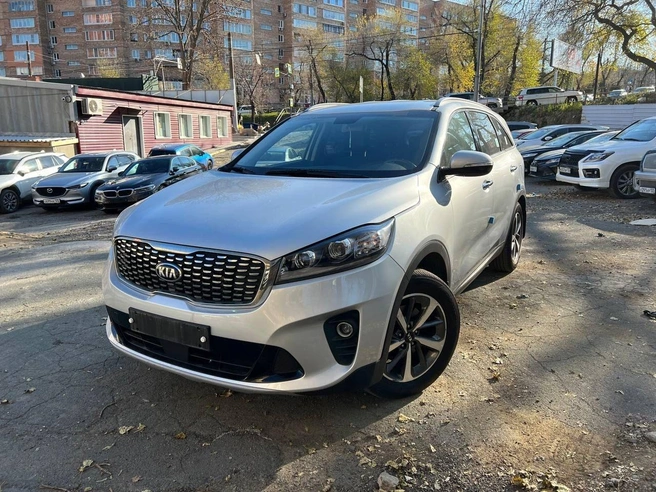 А пробег — всего лишь 12 000 км | Источник: Dolgov Auto