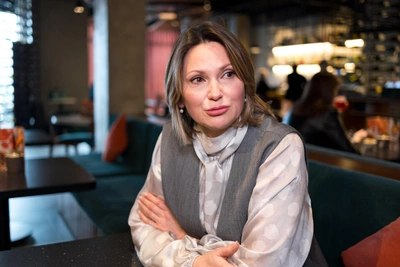 Стриральный порошок и мыло как первые подарки от мэра жене