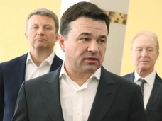 Мама рыдает, Глеб держится молодцом: губернатор Подмосковья навестил школьника, которому оторвало пальцы