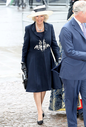 Фото №7 - Как Кейт и Меган скоординировали наряды с другими членами королевской семьи