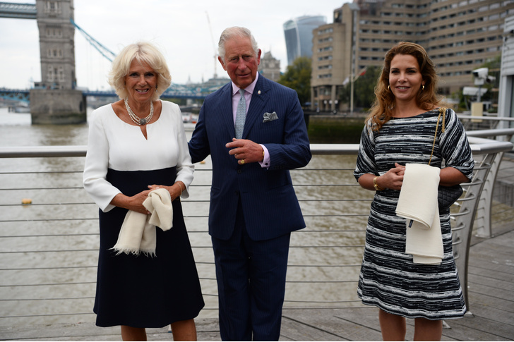 Принцесса Хайя с принцем Чарльзом и Камиллой Паркер Боулз, во время последнего визита в Великобританию. 