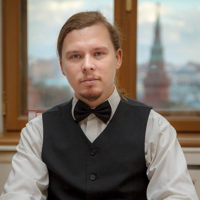 <p>Антон Чубуков</p>