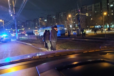 Женщина погибла под колёсами трамвая в Волгограде