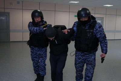 Учения в школах Архангельска: отработка нападений и дронов