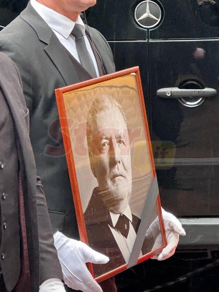 Портрет Владимира Симонова | www.starhit.ru