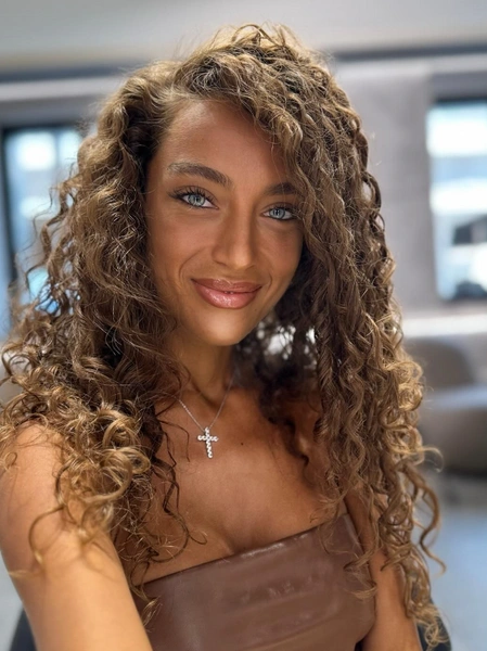 Ангелина Суркова
