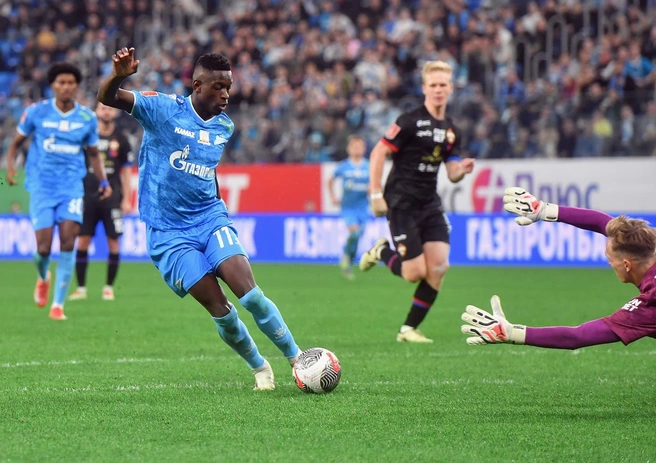 «Не вижу различий между Семаком и Анчелотти»: большое интервью Луиса Энрике — самого дорогого футболиста «Зенита» после Малкома | Источник: Александр Коряков/Коммерсантъ