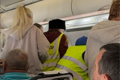 Волгоградский аэропорт снова ограничил полеты