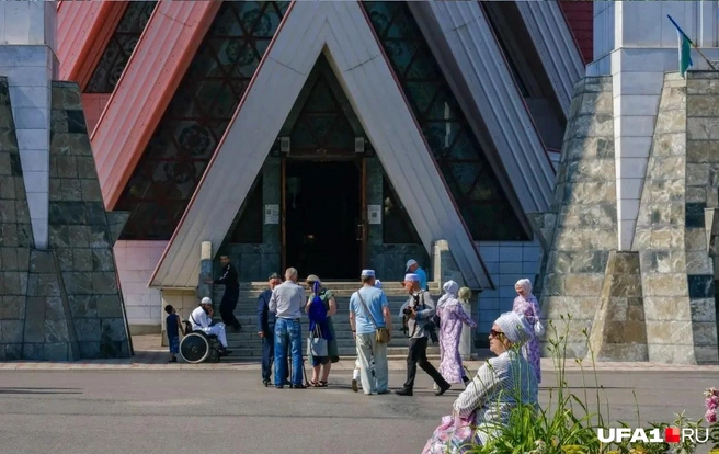 Следуя исламским традициям | Источник: Булат Салихов / UFA1.RU
