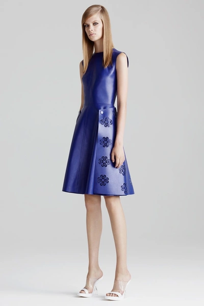 Alexander McQueen | Источник: Alexander McQueen