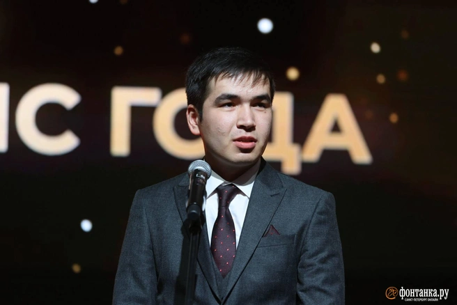 Студент-лингвист, народный регулировщик Гуванч Дурдыев