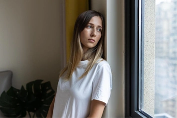 «Я эмпат, но не могу сочувствовать близким — только притворяюсь, что волнуюсь»