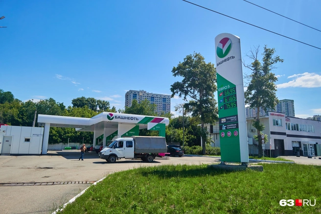 «Башнефть» на Московском шоссе | Источник: Роман Данилкин / 63.RU