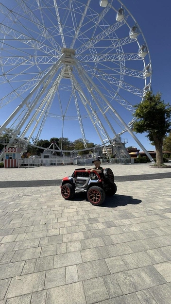 Младший сын Лидии не скучал во время ежедневных длительных прогулок | Источник: Личный архив автора колонки