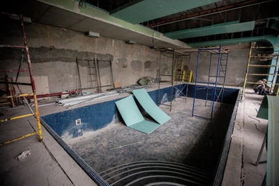 Крыша бассейна в детлагере Кузбасса рухнула после ремонта