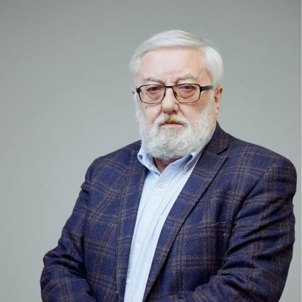 <p>Георгий Остапкович</p>